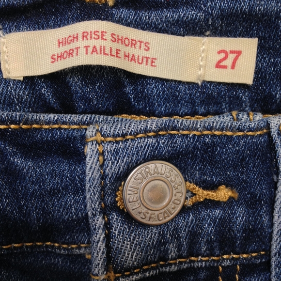 Levi's | High Rise Jean Shorts | Size 27 - Picture 3 of 6